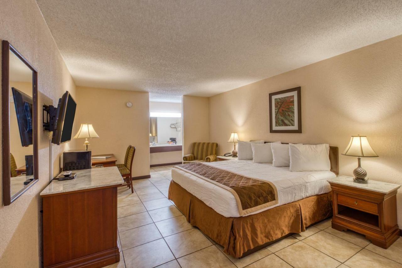 Palms Garden Inn Ellisville Exterior photo